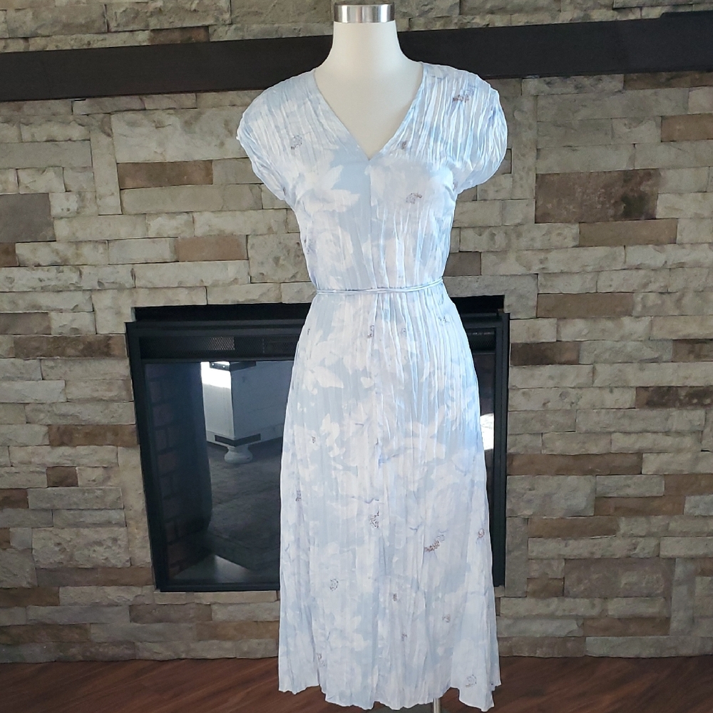 Vince Light Blue Floral Dress Size Small